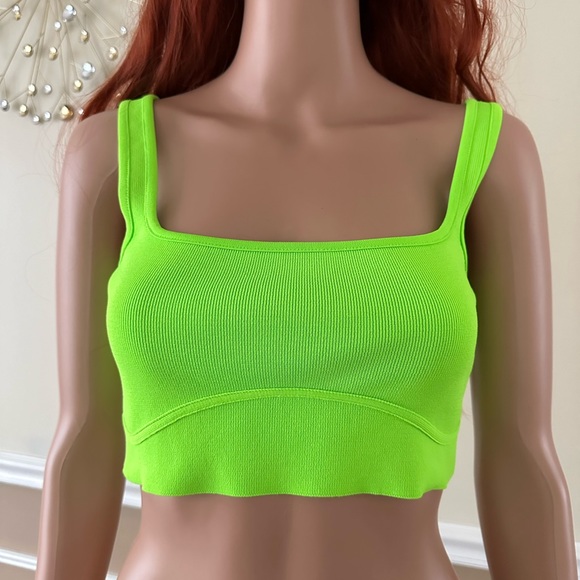 Electric Green top tank - Picture 1 of 3